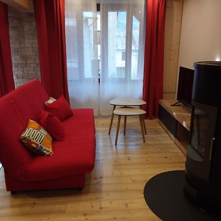 Appartement Dans Maison De Village Crots Eksteriør billede