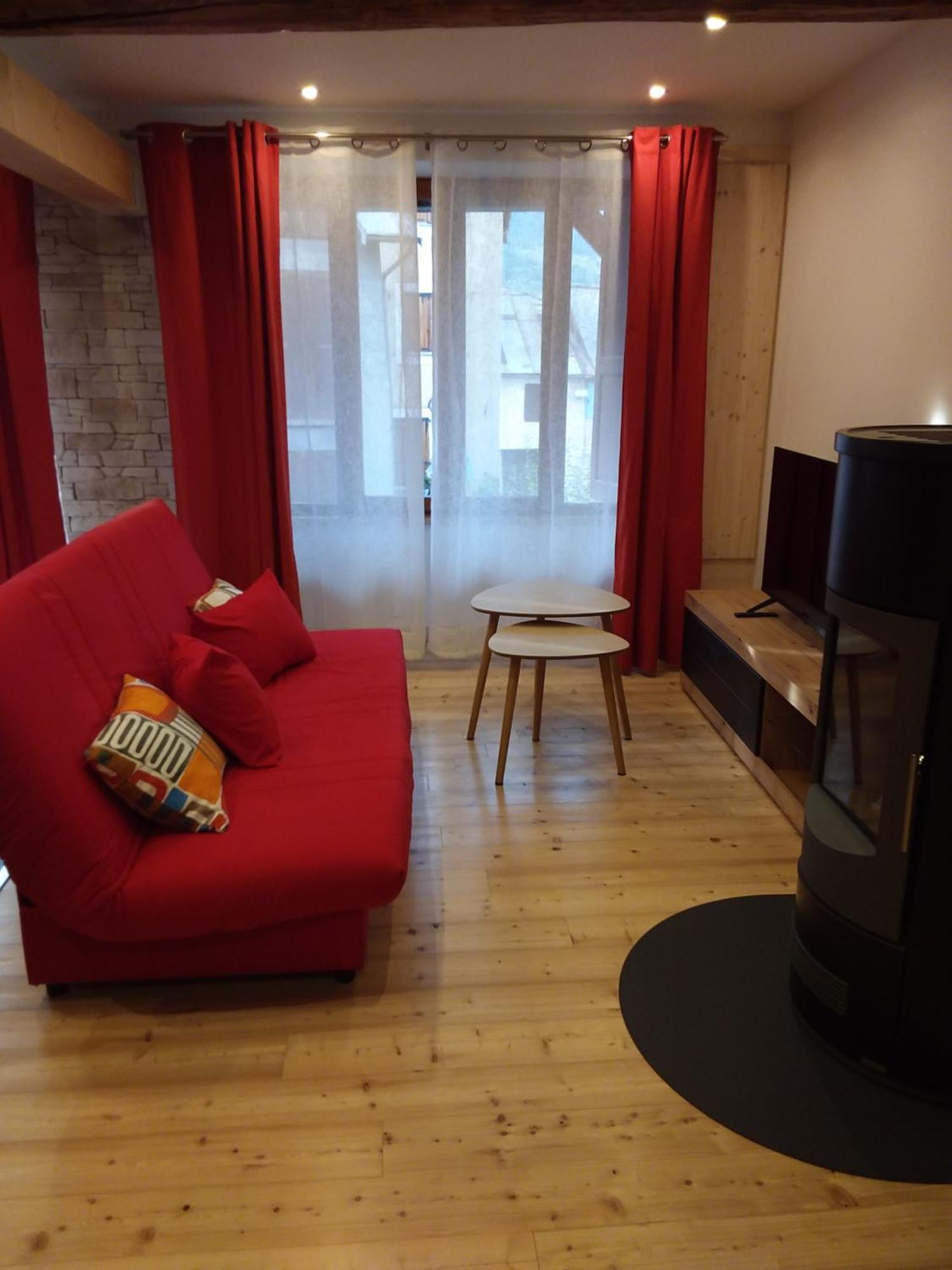 Appartement Dans Maison De Village Crots Eksteriør billede